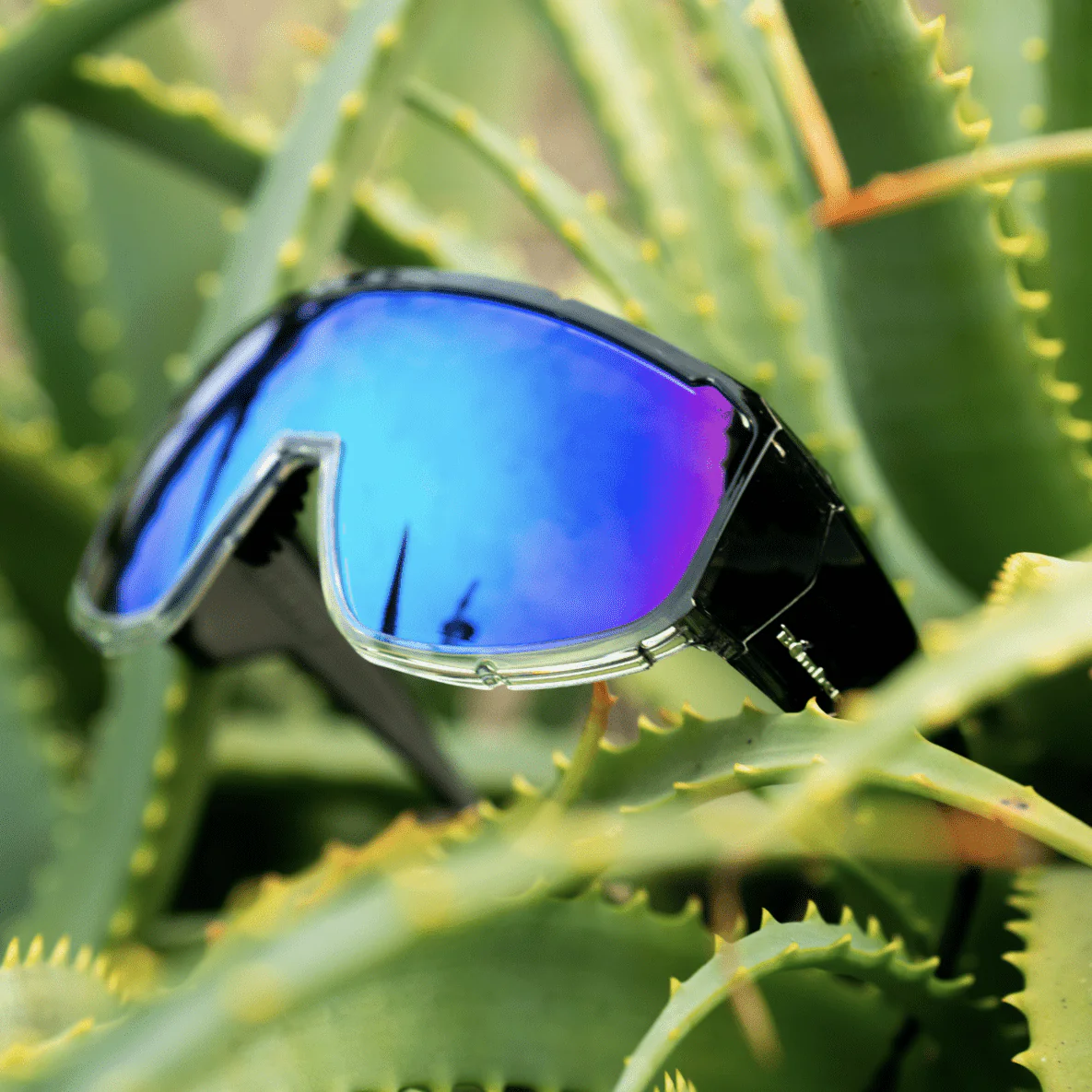 MAGNUM Safety - Polarized Ice Blue Mirror Crystal - Image 7